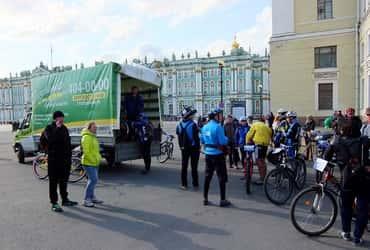 «ГрузовичкоФ» поддержал велопробег Пушкин-Дворцовая